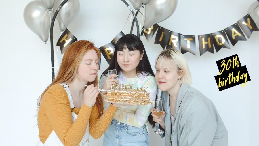 30th birthday party of three women