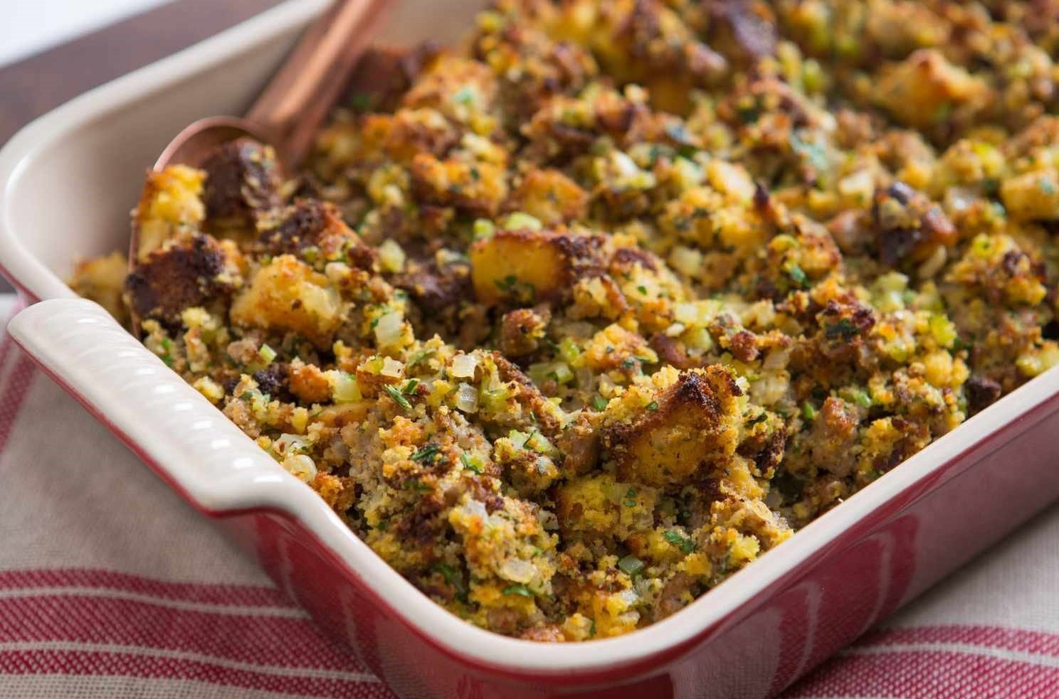 Sausage and Cornbread Dressing