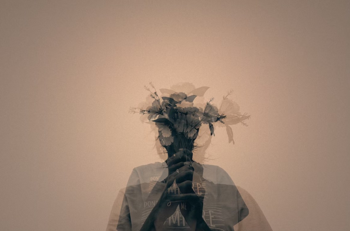 double exposure man and fllower with soft pink background