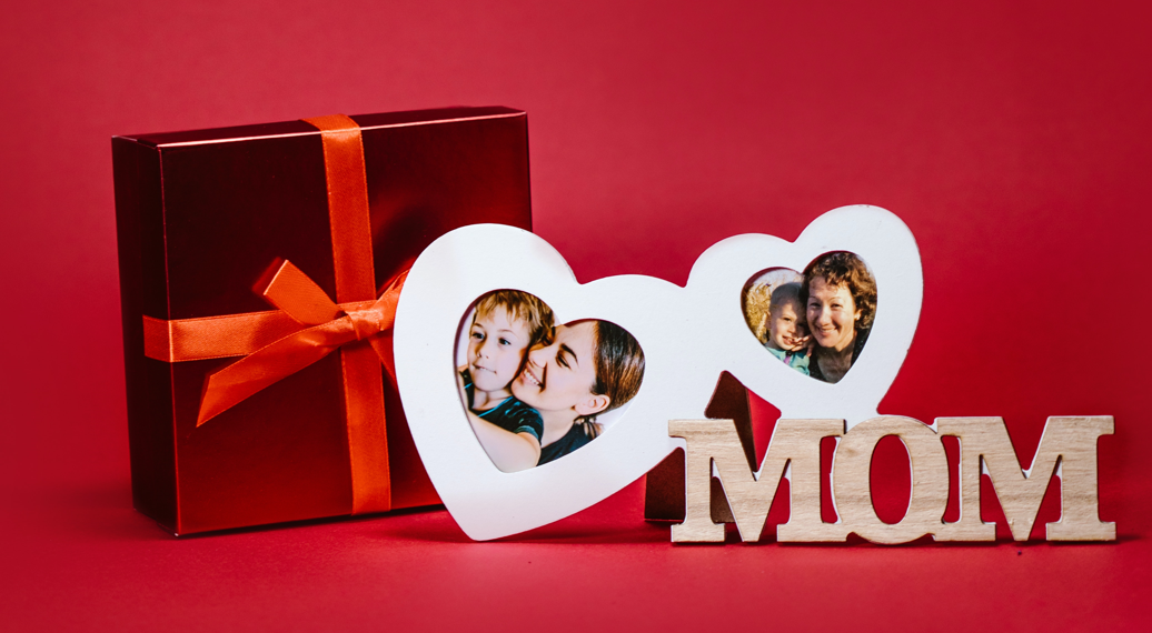 mother's day gift with customized printed photos