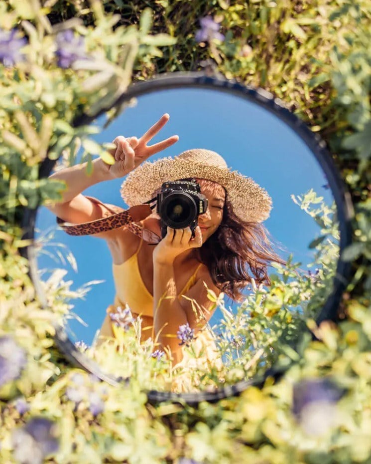 outdoor mirror selfie with flowers