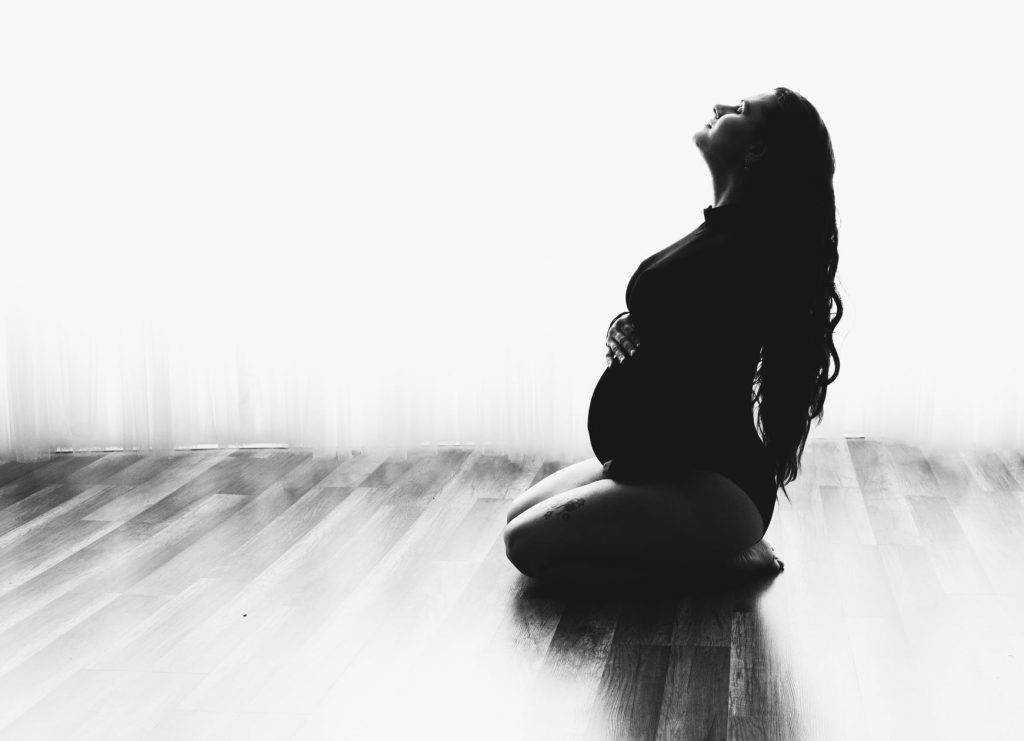 silhouette pregnant image