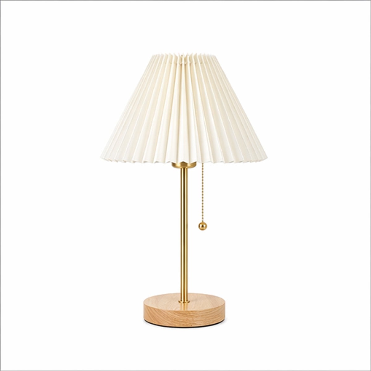 A table lamp image with Amazon ready white background