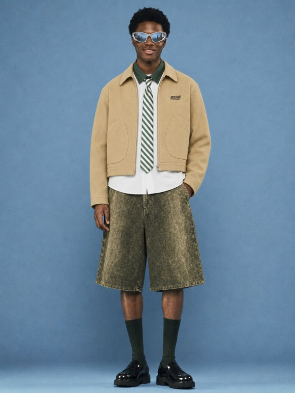 An AI male fashion model generated by Fotor AI human generator