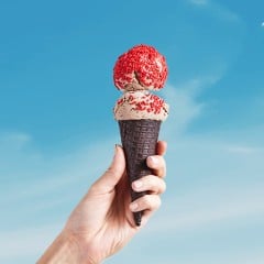 AI replace sample image 1