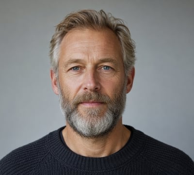 Thumbnail of an old man with beard