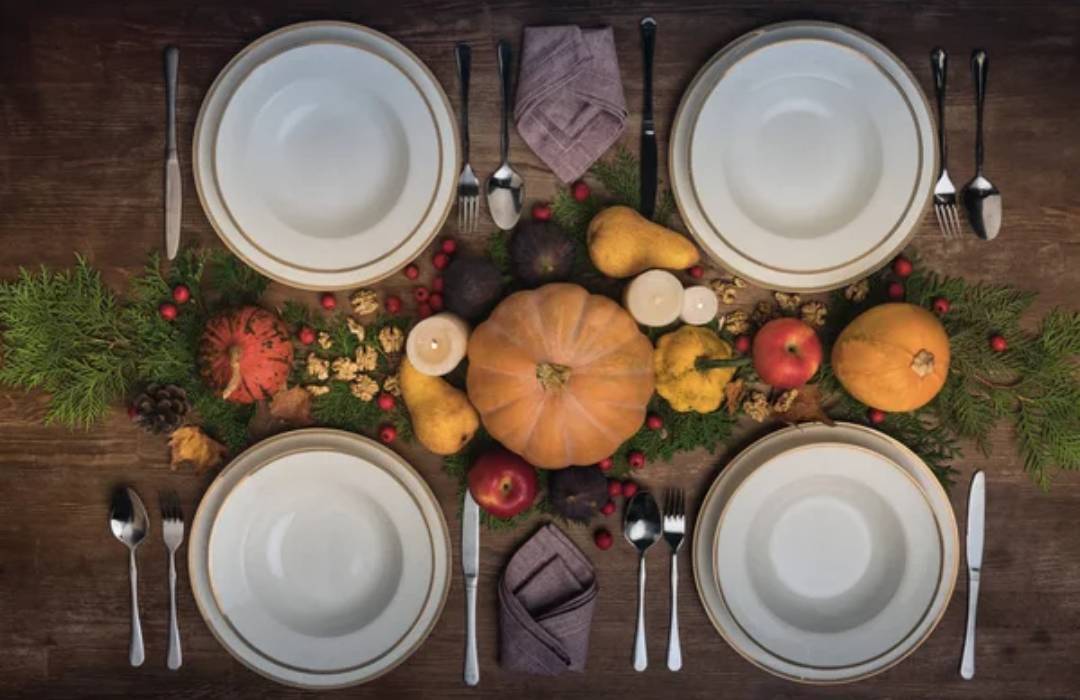 Dinner in halloween party