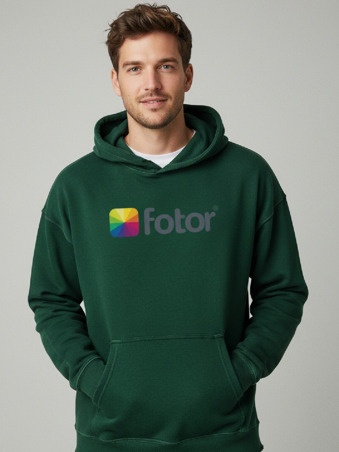 Waldgrüner Outdoor-Hoodie