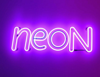 ネオン風3D文字
