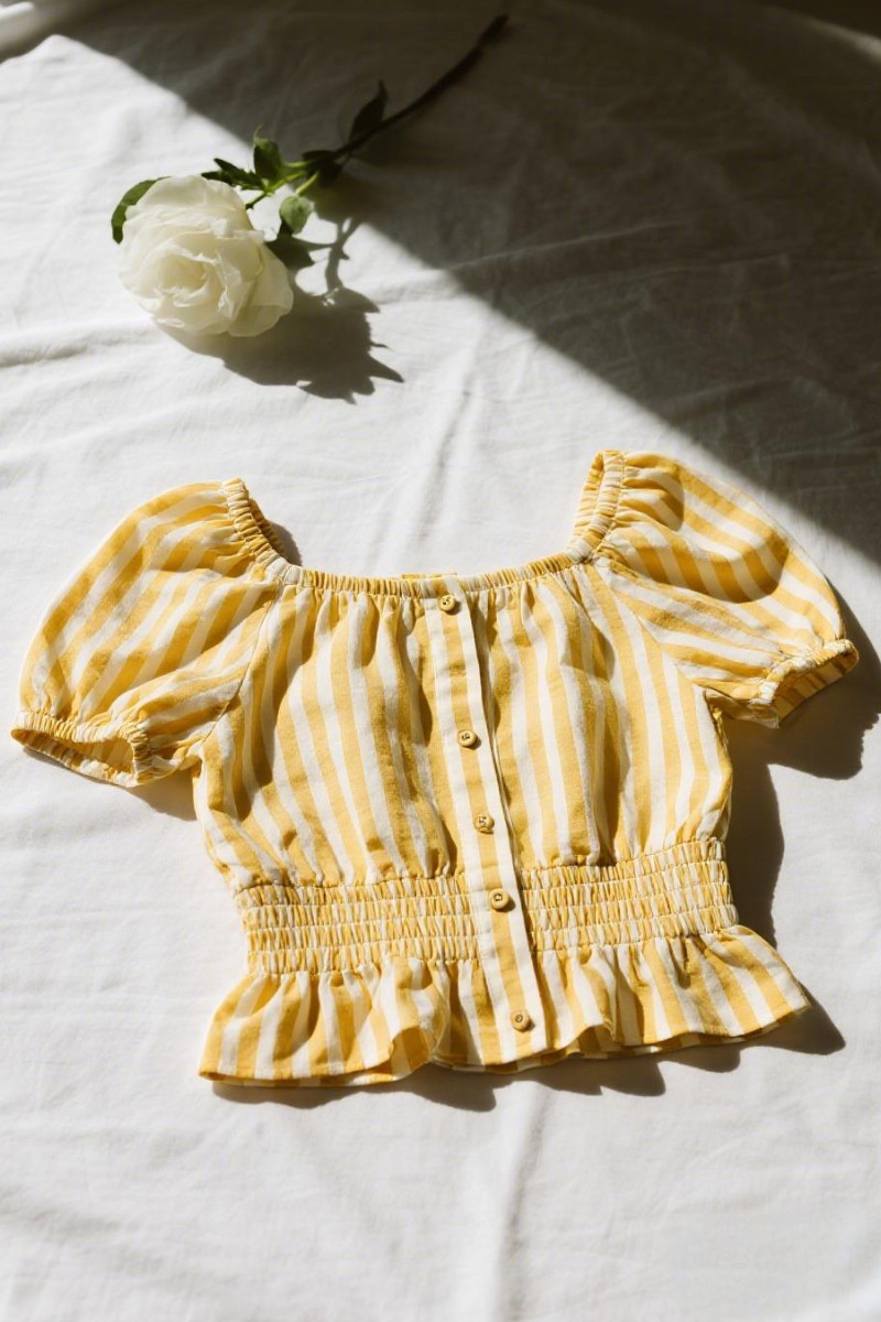 Original ai listing girls clothes example