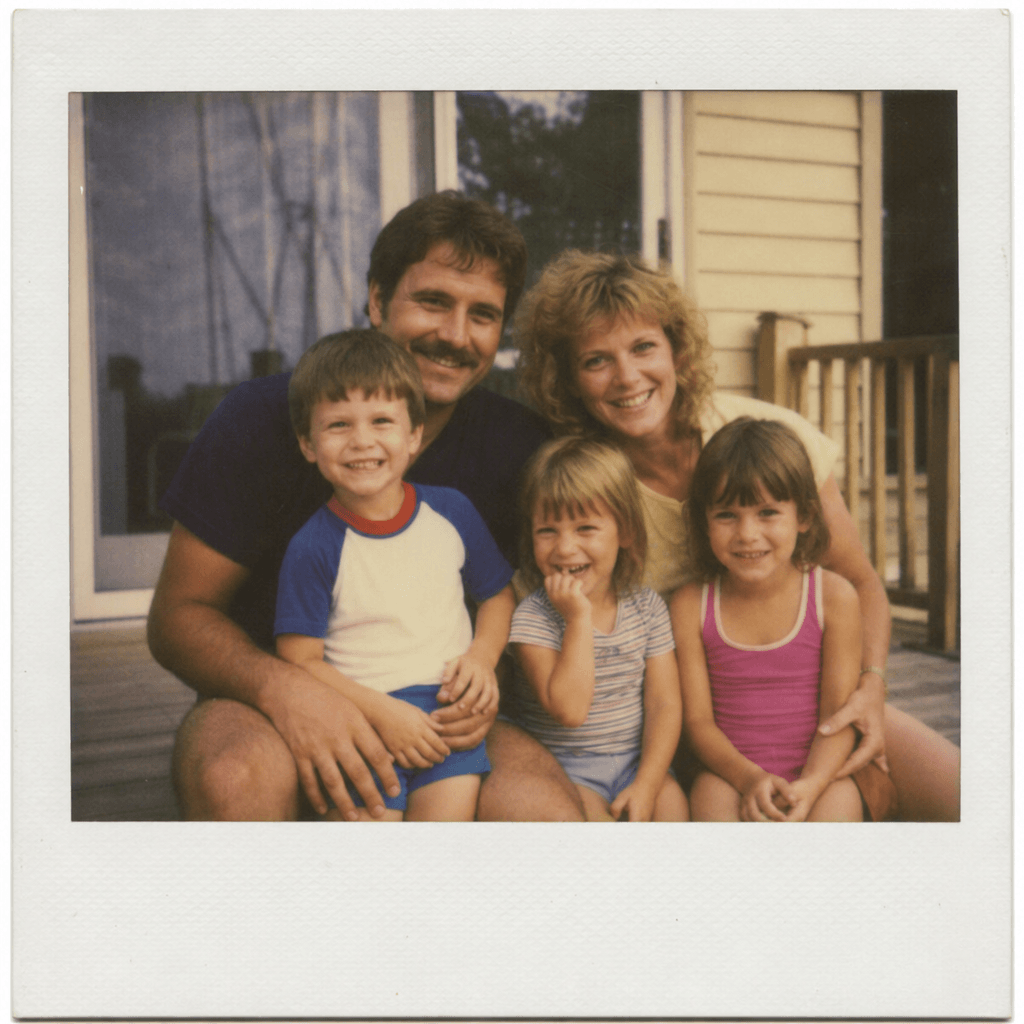 Uma foto Polaroid vintage de uma família do oeste