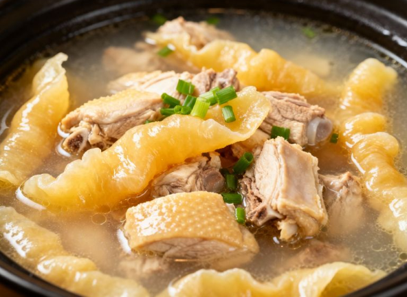 Bouillon double cuisson crête de poisson et poulet