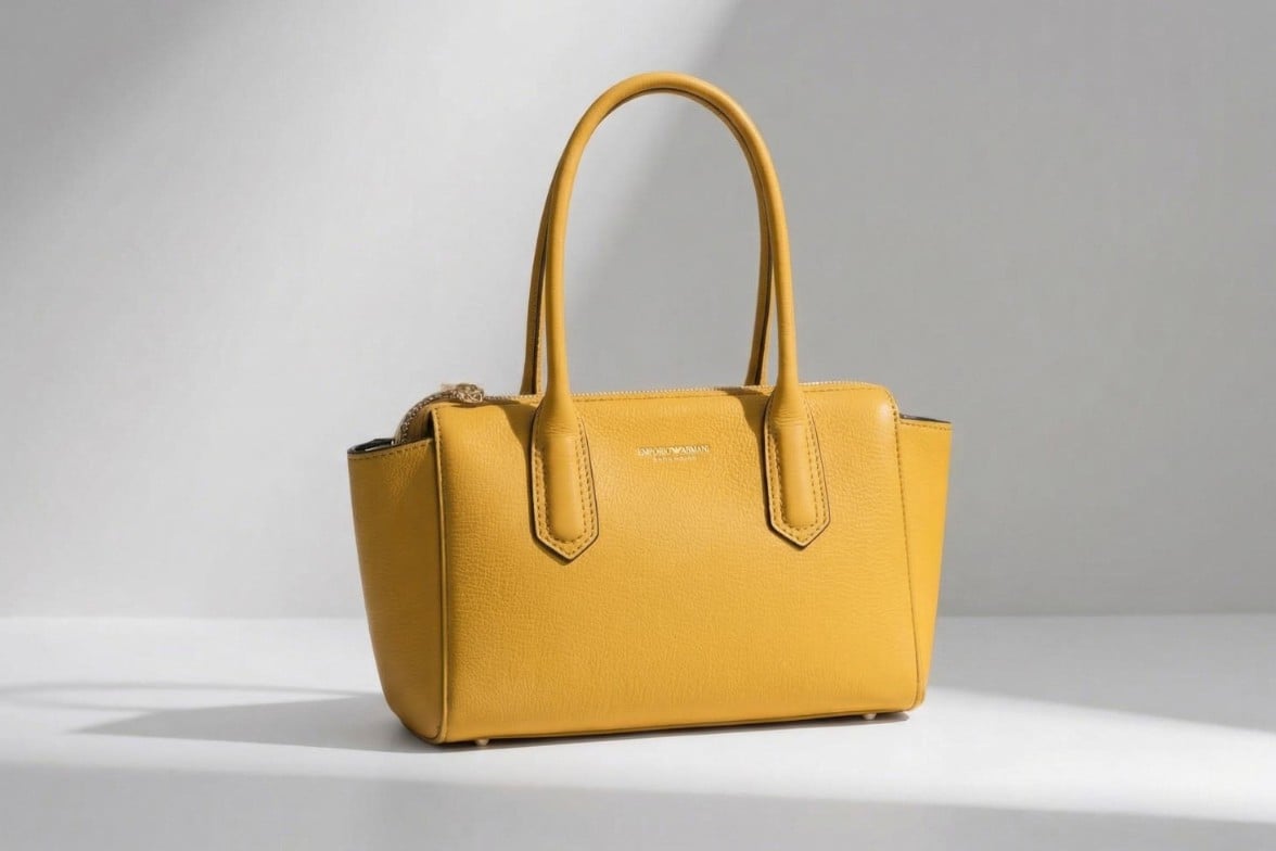 After image of a yellow bag recolored by Fotor color changer