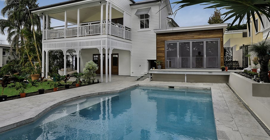 House with pool real estate photography example