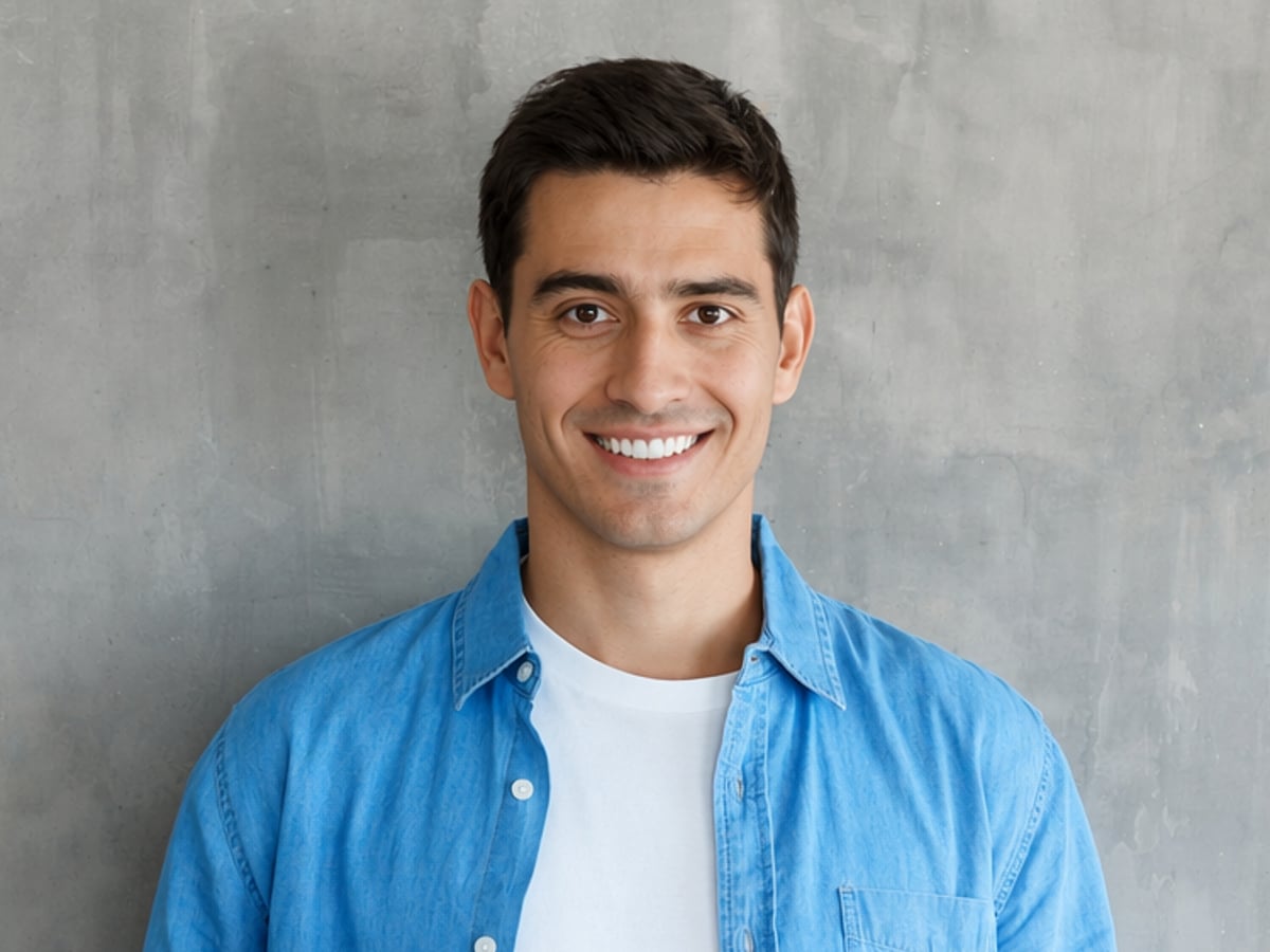 Sample photo of a man without beard