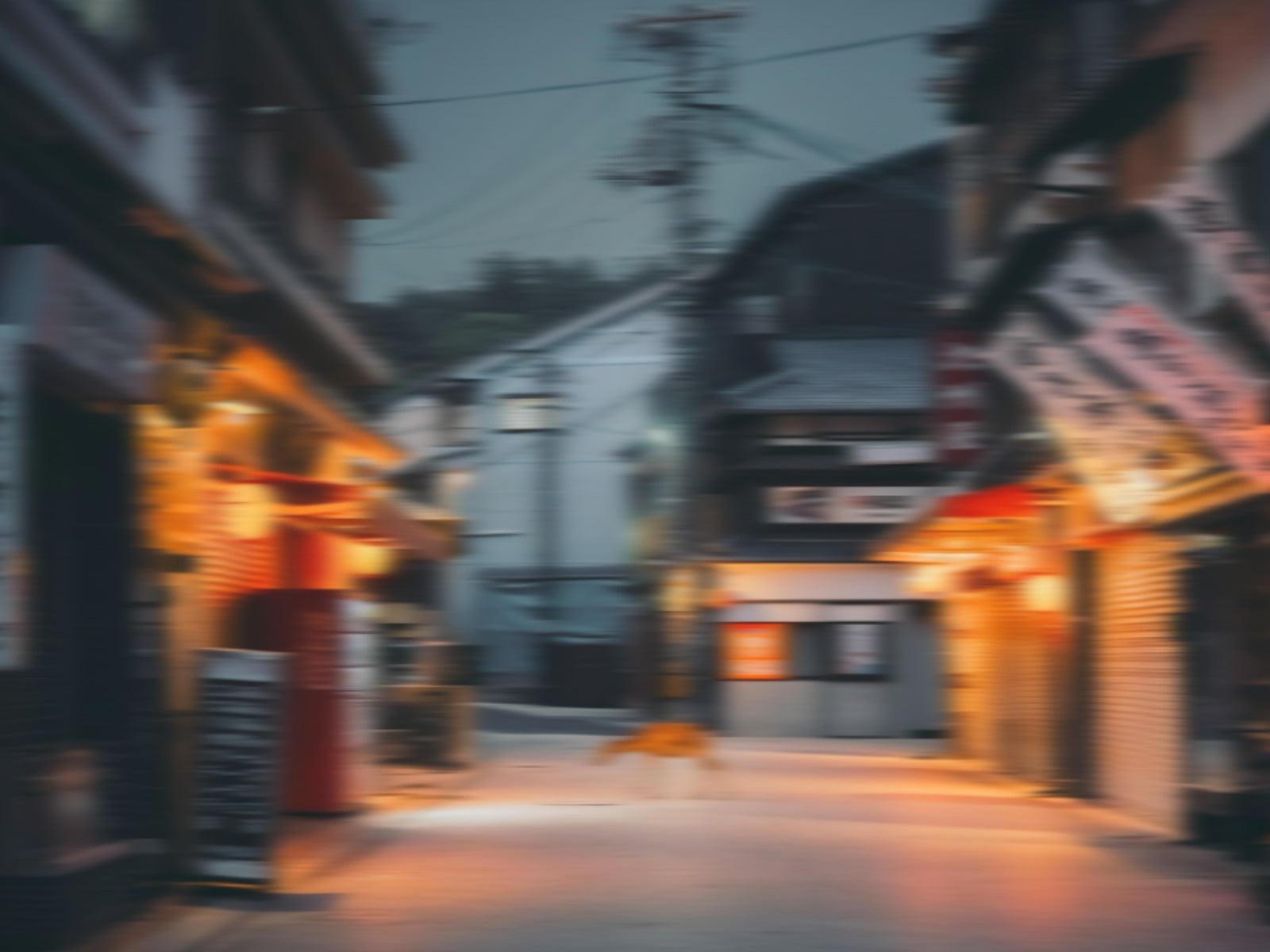 夜間に撮影された動画を改善