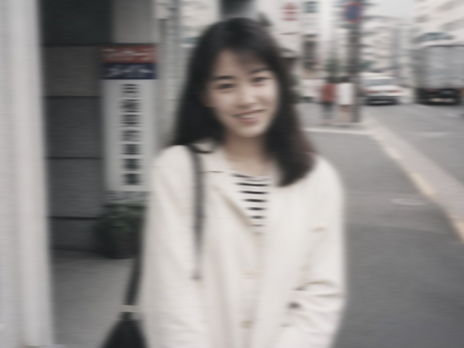 高圧縮された画質の劣化を復元